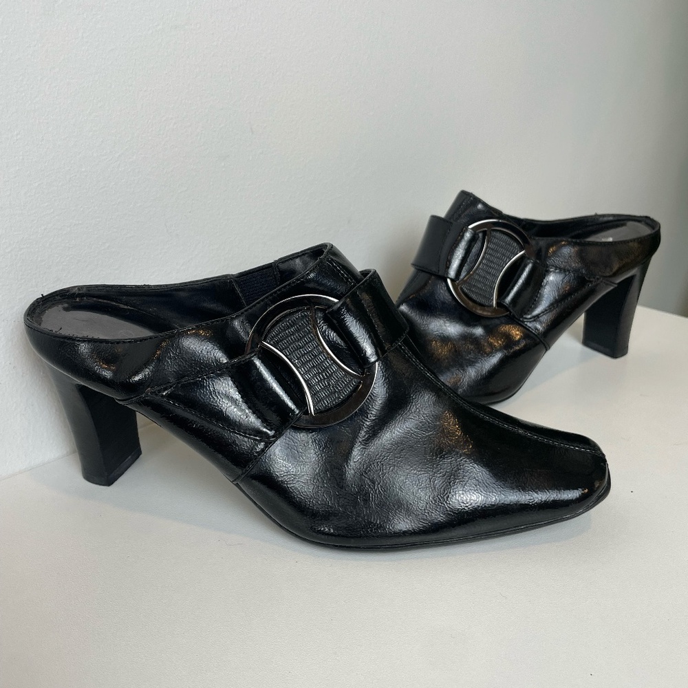 Etienne Aigner Y2K Black Leather Mule Heels Early 2000s Square Toe Size 6